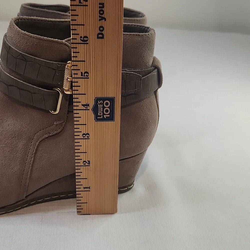 Franco Sarto gorgeous taupe